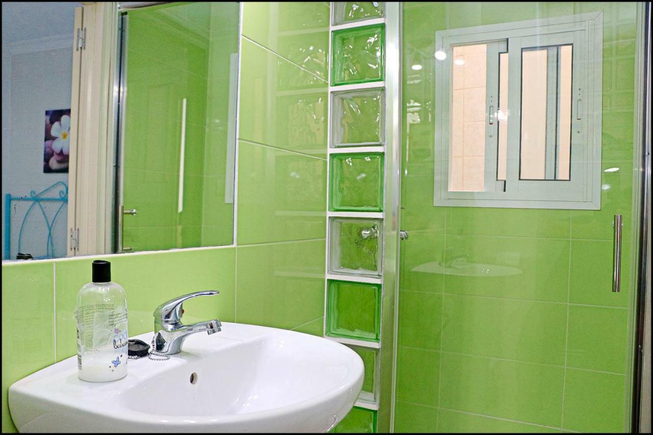 Apartamento Luminoso Con Wifi Коніль-де-ла-Фронтера Екстер'єр фото